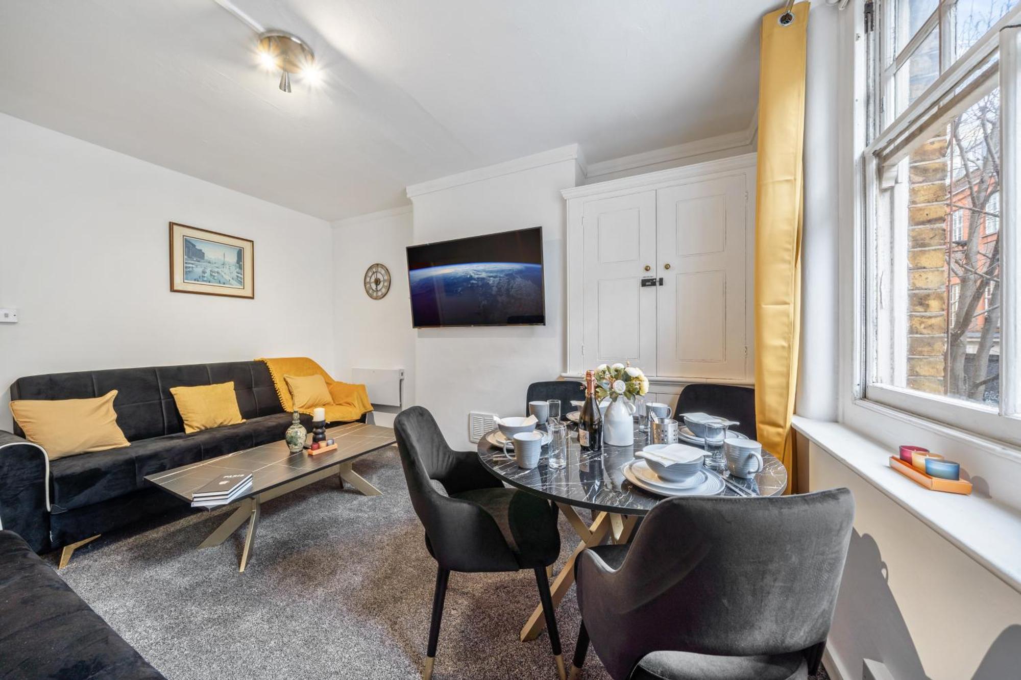 Chic Urban Retreat 1 Bedroom Gem In Covent Garden ลอนดอน ภายนอก รูปภาพ