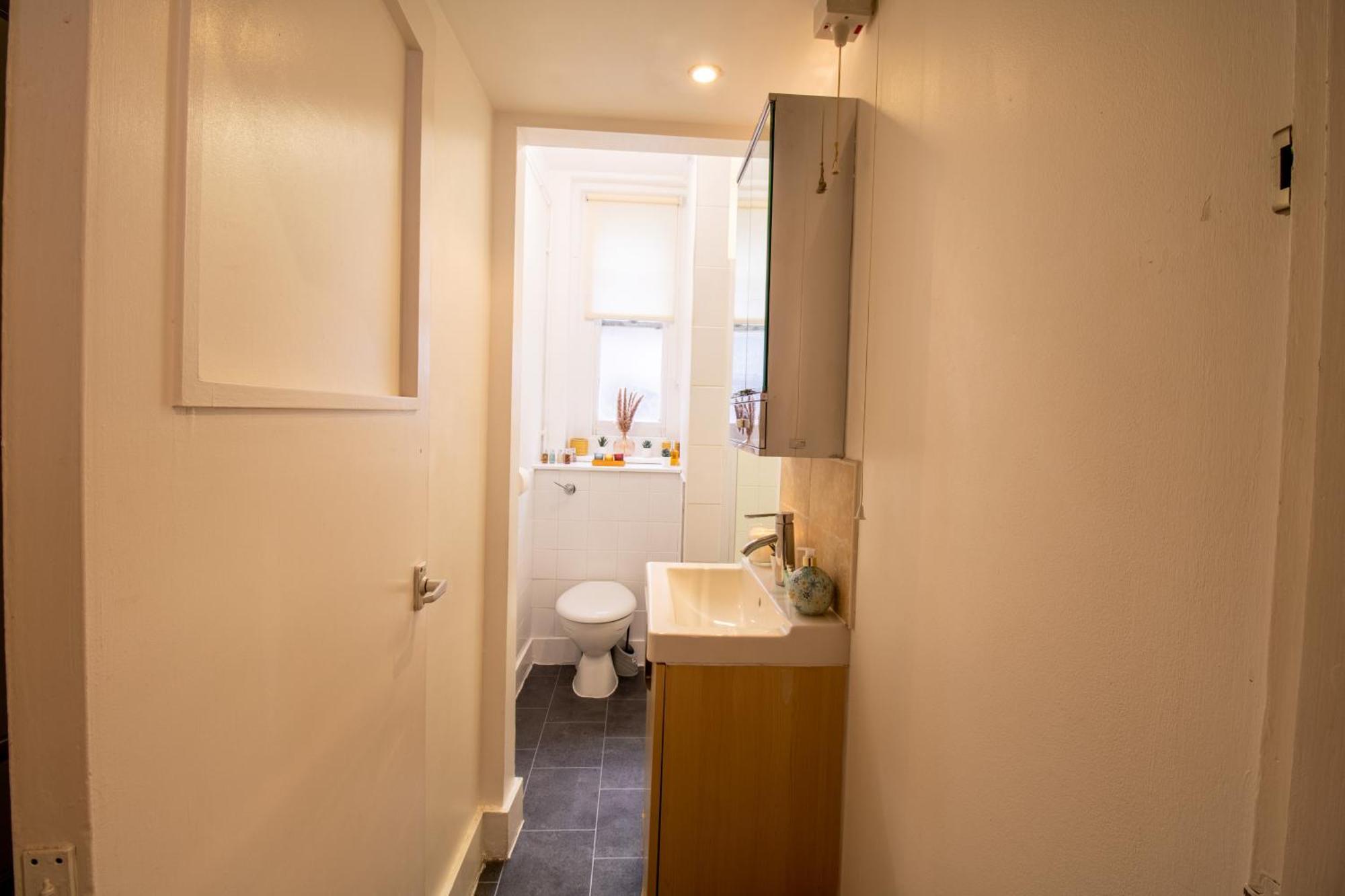 Chic Urban Retreat 1 Bedroom Gem In Covent Garden ลอนดอน ภายนอก รูปภาพ