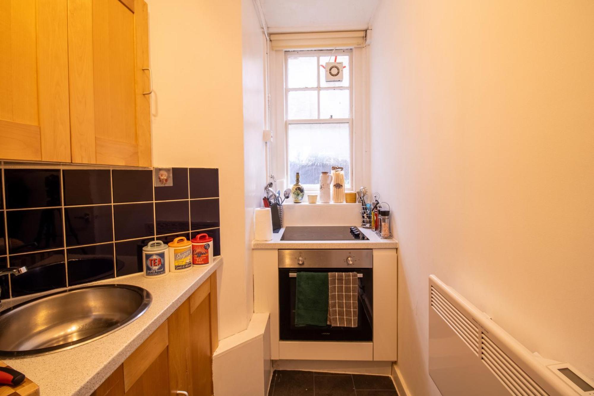Chic Urban Retreat 1 Bedroom Gem In Covent Garden ลอนดอน ภายนอก รูปภาพ