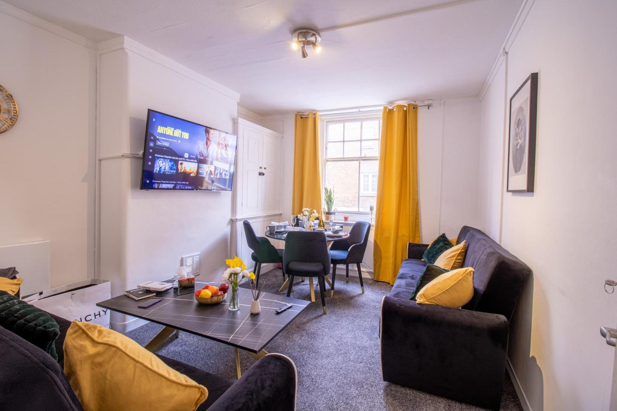 Chic Urban Retreat 1 Bedroom Gem In Covent Garden ลอนดอน ภายนอก รูปภาพ